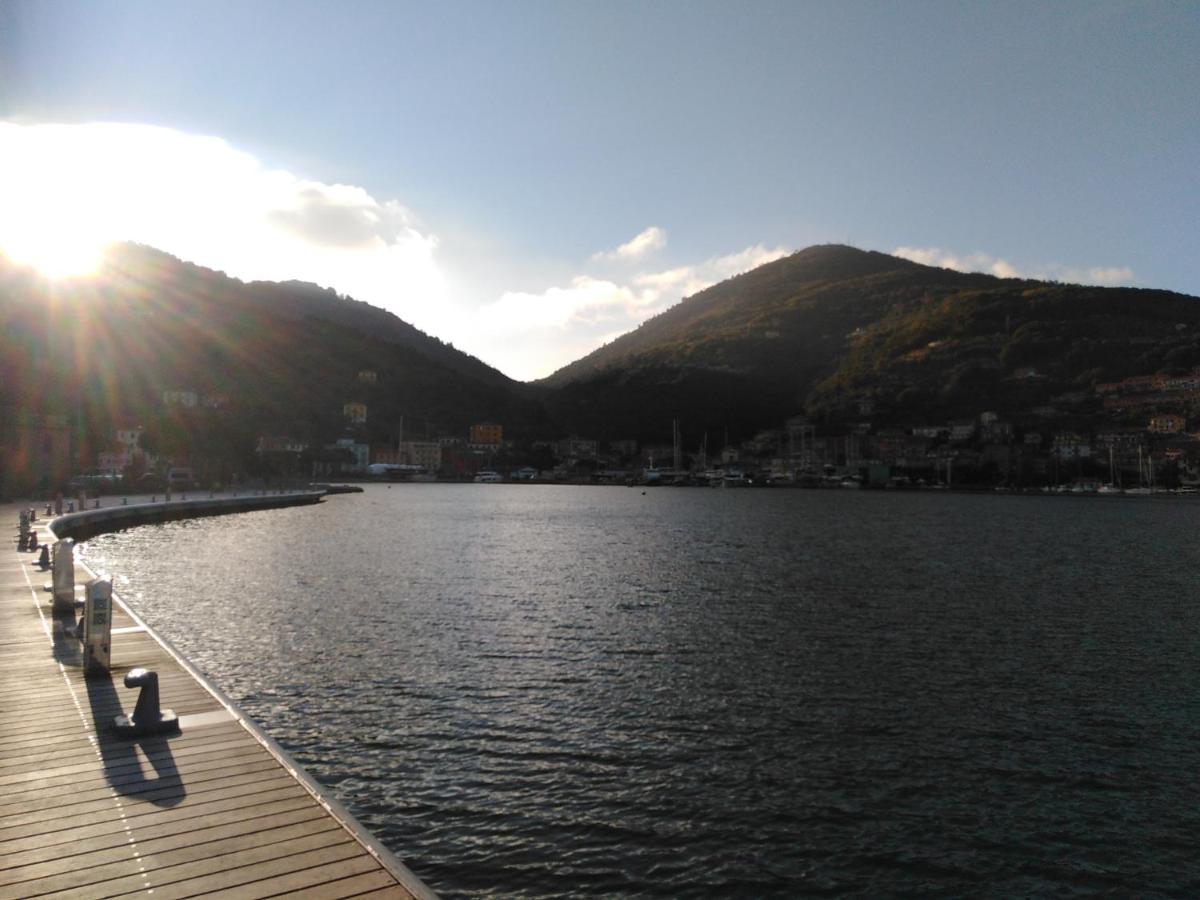 La Nuova Paranza - Le Grazie - Portovenere - Cinque Terre Porto Venere Exteriör bild